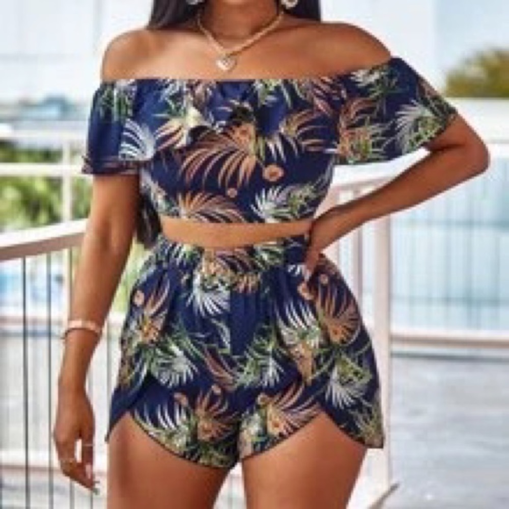 Navy Blue Off Shoulder Tropical Top & Wrap Hem Shorts
